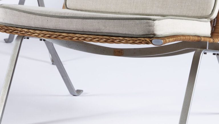 POUL KJAERHOLM (1929-1980) - Paire de fauteuils « Easy chair » en aluminum - ch…