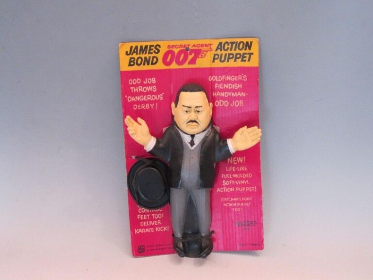 Rare Action Puppet ODD JOB par GILBERT sur carton d'orgine n°16602 - Marionnette plastique avec chapea
