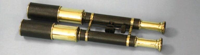RARE PAIRE DE LONGUES-VUES BINOCULAIRE