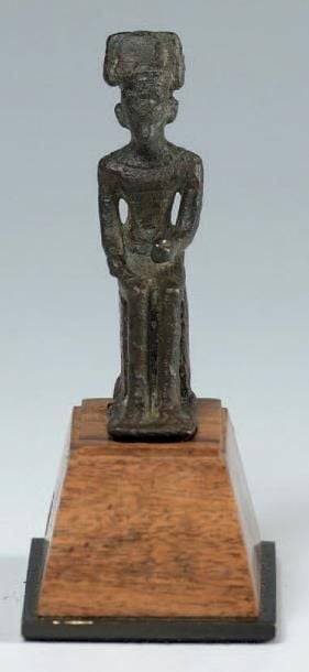 Rare statuette miniature représentant Apis assi