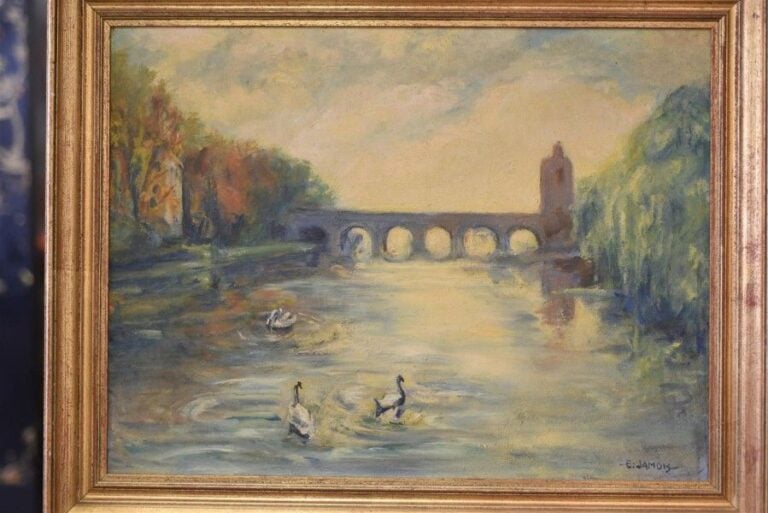 Rivière au pont et aux cygnes Huile sur toile, signée en bas à droite 46 x 61 cm