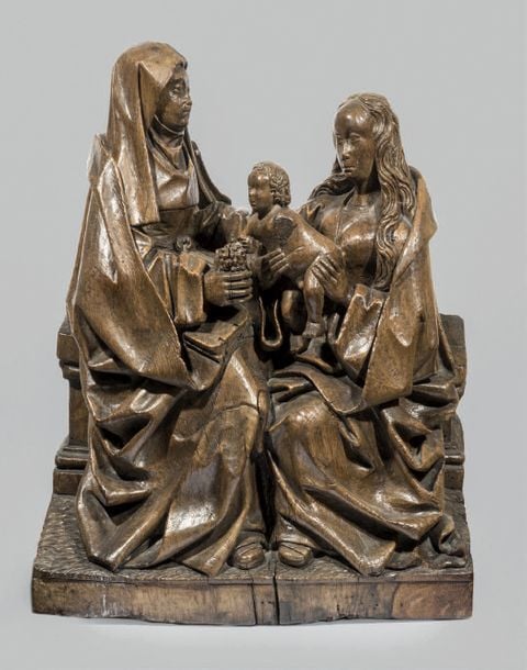 Sainte Anne, la Vierge et l'Enfant en chêne sculpt