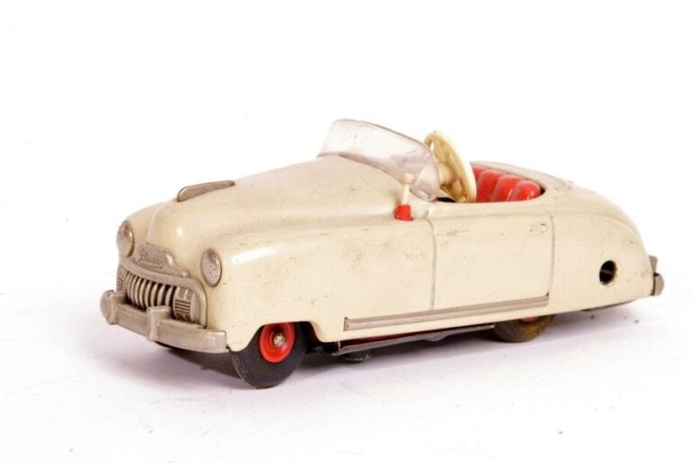 Schuco Radio 4012 - 194