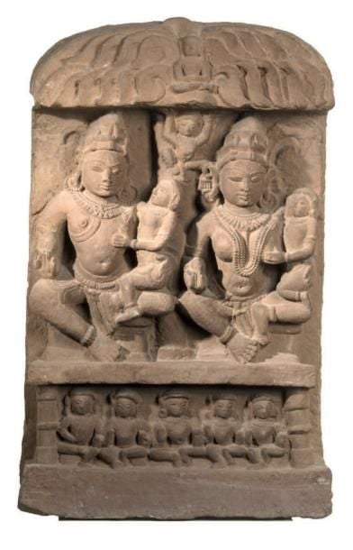 Sculpture Jain d'un couple avec deux enfants