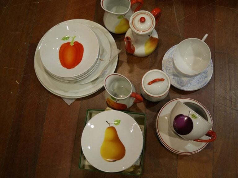 Service avec fruits,