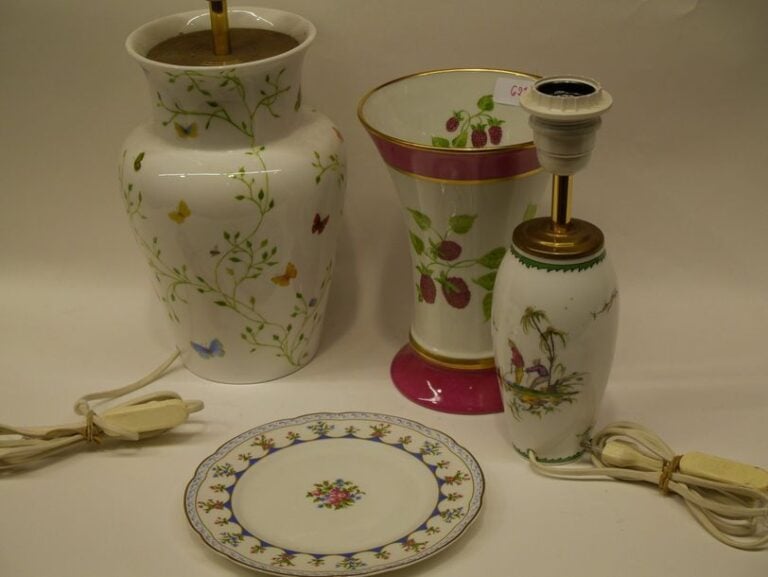 Service BERNARDAUD Chateaubriand , pieds de lampe …