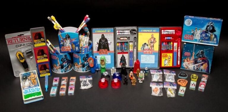 Star Wars Lot d'accessoires d'écolier: Gommes + Crayons + Pots a crayons + Trousse + Tailles crayon Neuf et Occasion