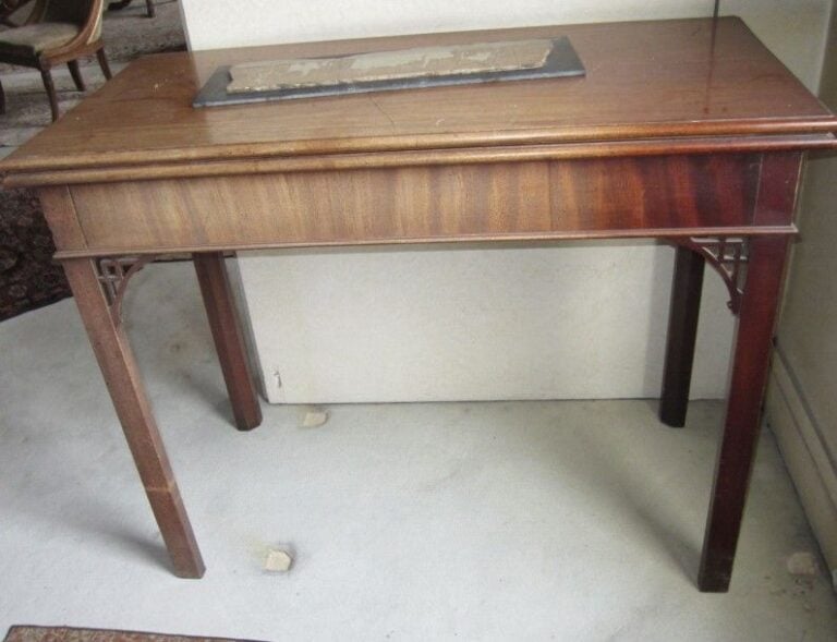 Table à jeux portefeuille Travail moderne