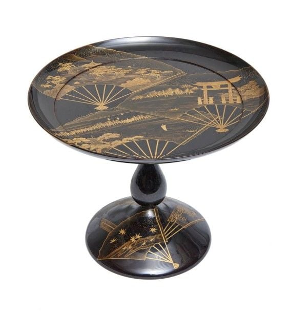 Table basse et ronde (kgetsu) laquée noir