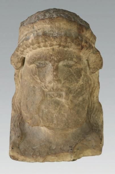 Tête de type archaïque provenant d'un pilier hermaïqu