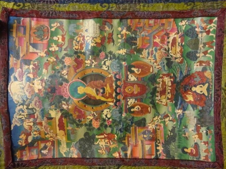 THANGKA A LA DETREMPE SUR PAPIER Tibet, Epoque début du XXe siècle A THANGKA Tibet, Early 20th century