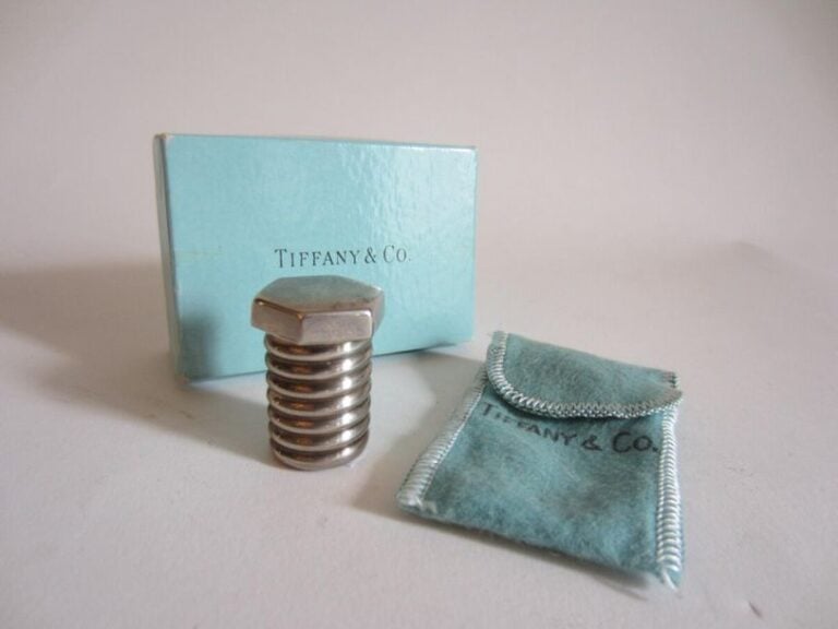 TIFFANY & C