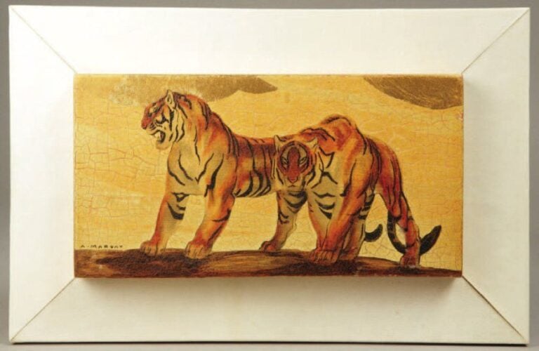 « Tigre à l'afût » Panneau en laques polychromes à fond craquelé o