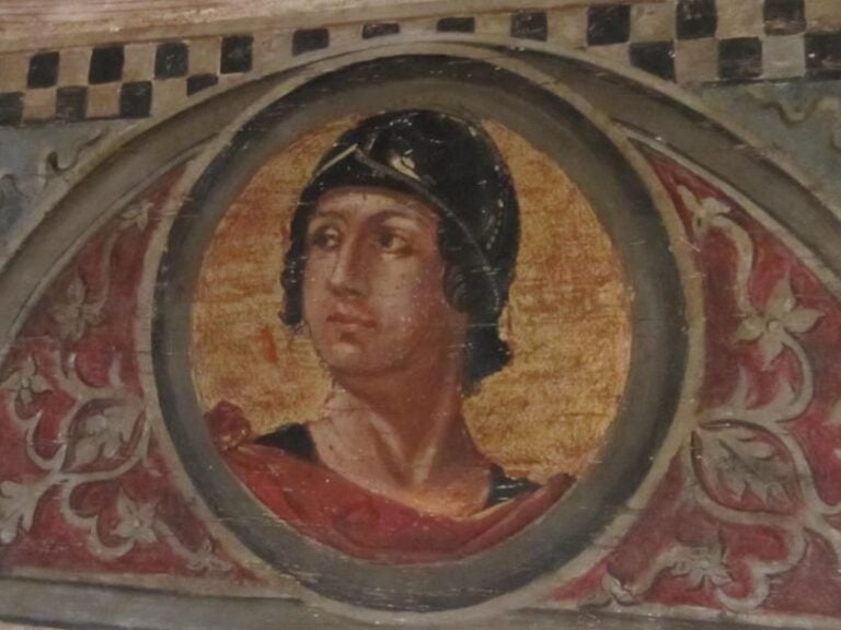 Trois éléments de plafond sur un seul panneau: