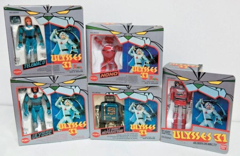 Ulysse 31 Popy - Set complet de 5 personnages d'Ulysse 31 (Ulysse / Telemaque / Nono / Robot Reparateur / Robot Pompier) Neuf en Boîte Europe, 1981 Figurines métal et plastique de 8 à 13 cm - Boîte Française pour Ulysse et Robot Réparateur - Boîte Italienne pour Nono, Telemaco et Robot Pompier - Boîtes avec rabat plié