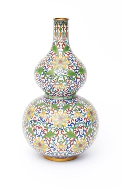 Vase en bronze cloisonné de forme gourde (hyotan
