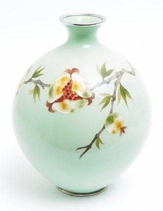 Vase en cloisonné de couleur vert menth