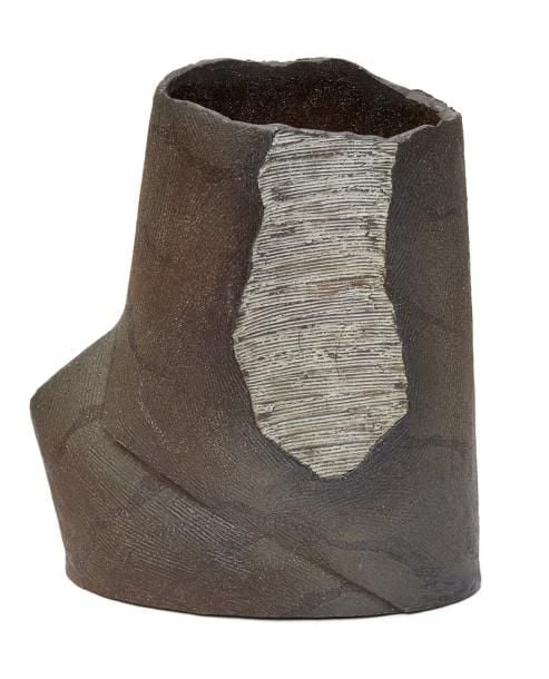 Vase en grès contemporain de forme irrégulière intitulé «sakuseki» (pierre sculptée