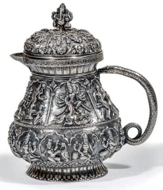 Verseuse indienne en argent