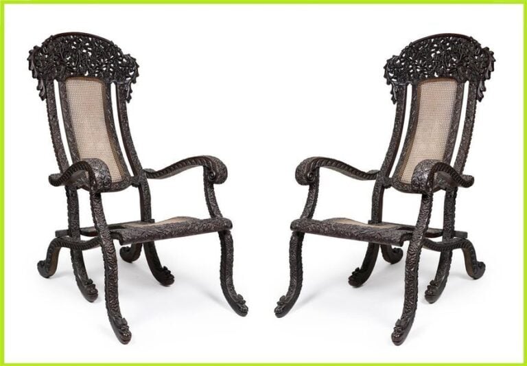 [X] PAIRE DE FAUTEUILS DE DETENTE EN BOIS INDIGENE