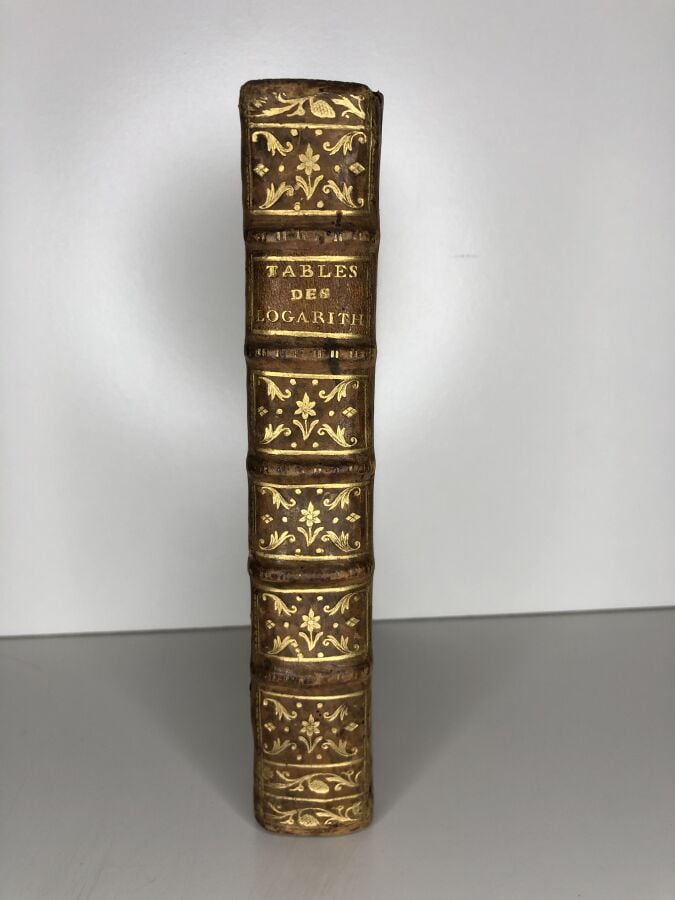 ANONYME. - Tables de logarithmes pour les sinus, tangentes de toutes les minute…