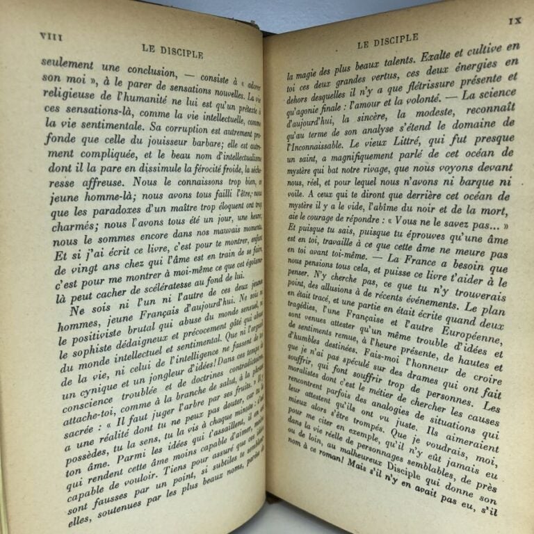 BOURGET (Paul). - Le disciple. Édité à Paris chez Plon-nourrit sans date d'édit…