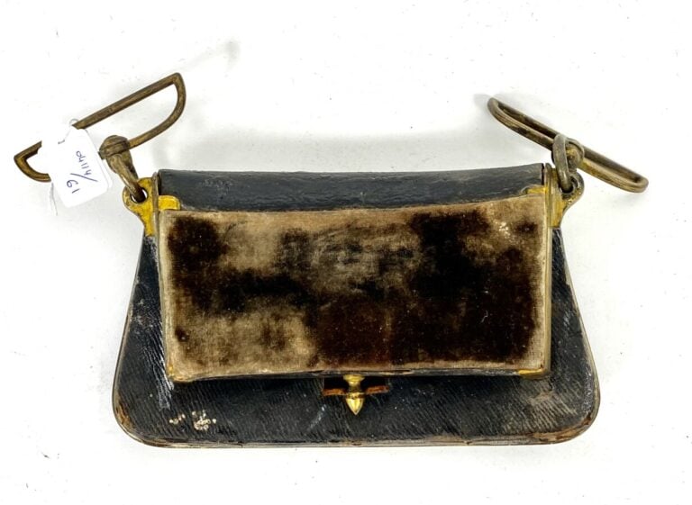 Coffret de giberne d'officier pour l'artillerie de marine. Bon état. Epoque III…