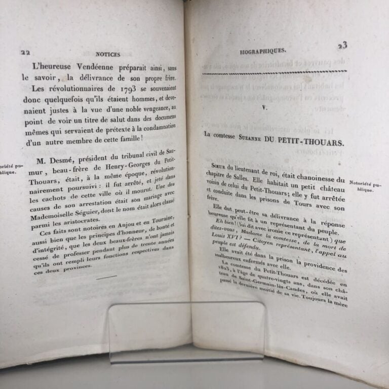 COLLECTIF (Famille Aubert de Saint-Georges du Petit-Thouars). - Notices biograp…
