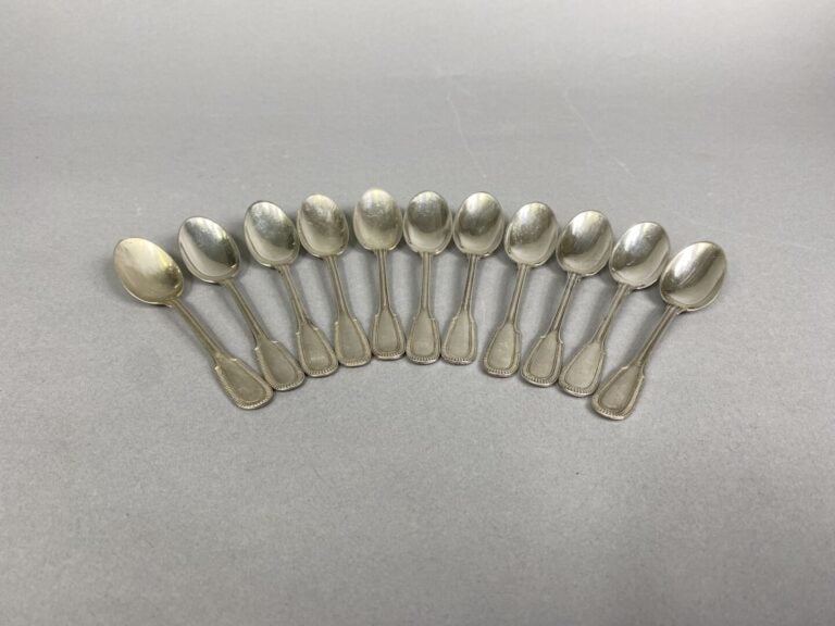 Ensemble de 11 cuillères à entremet en argent (925) - Poids total : 249.4 g - O…