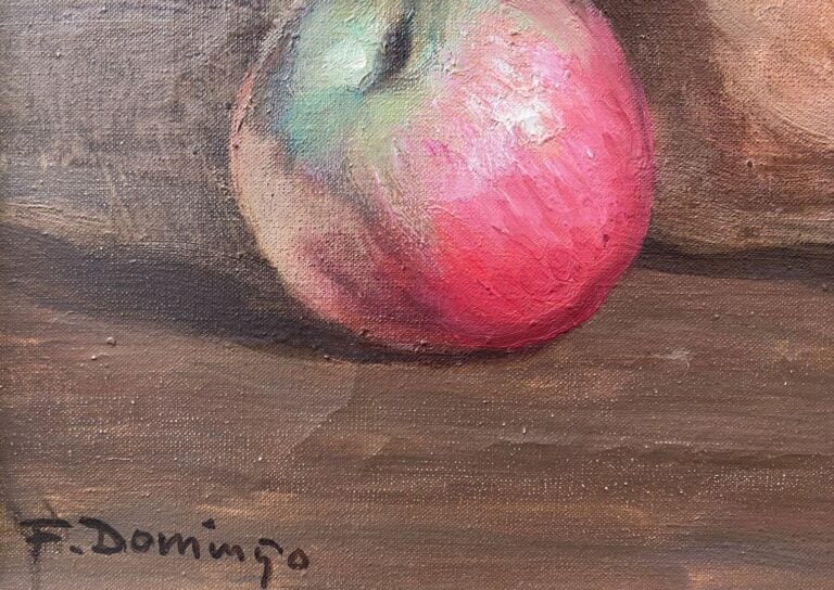 F. DOMINGO (XXe) - Nature morte au cuivre et aux pommes - Huile sur toile - Sig…