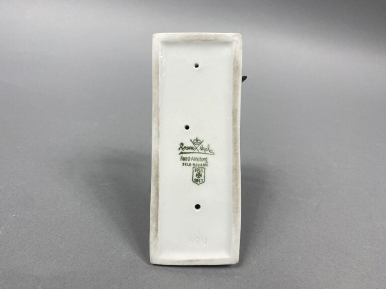 Ferdinand LIEBERMANN (1883-1941), Manufacture de ROSENTHAL - Sujet en porcelain…