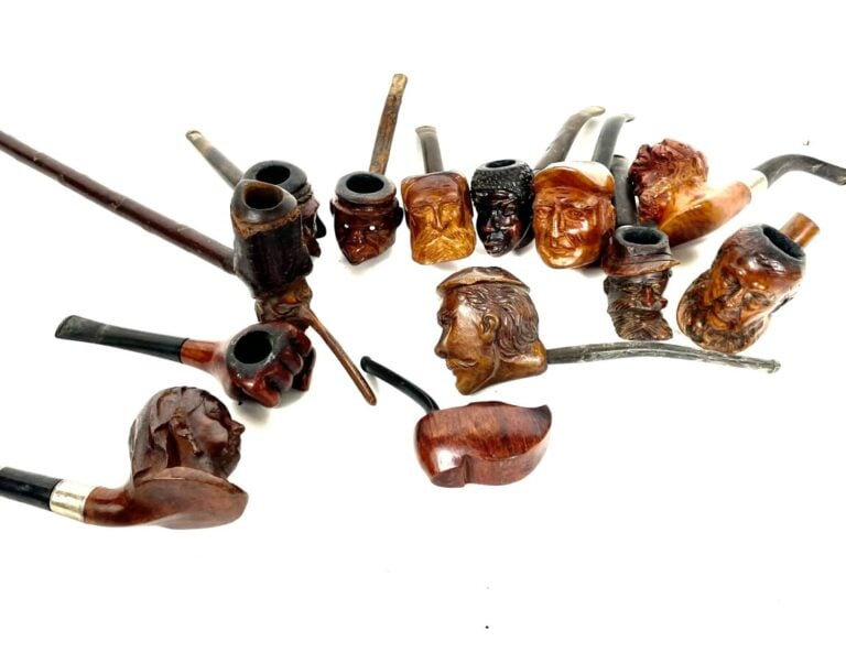 Fort et intéressant lot de pipes en bruyères sculptées (en majorité de Saint-Cl…