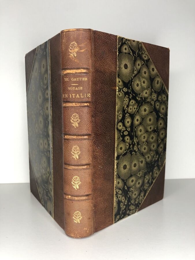 GAUTIER (Théophile). - Voyage en italie. Édité à Paris chez Charpentier en 1901…