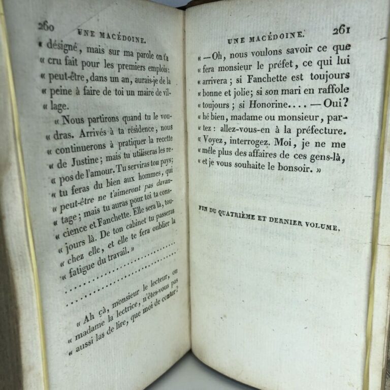 Lebrun (Pigault). - Une macédoine. 2 volumes, 4 tomes. Édité à Paris chez Barba…