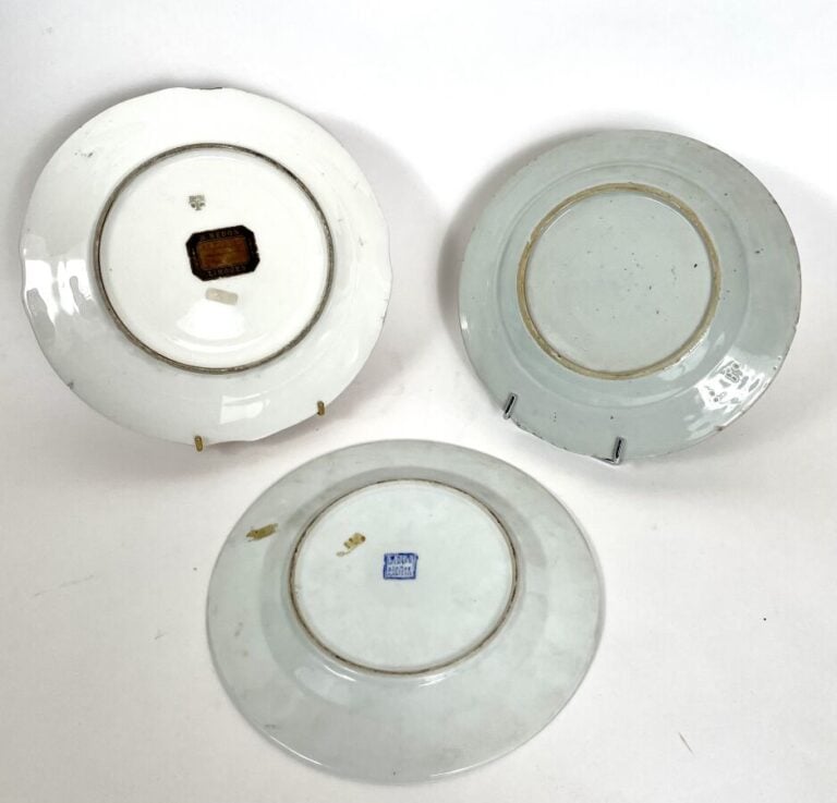 Lot de trois assiettes : Compagnie des Indes, Joséphine Limoges, Japon