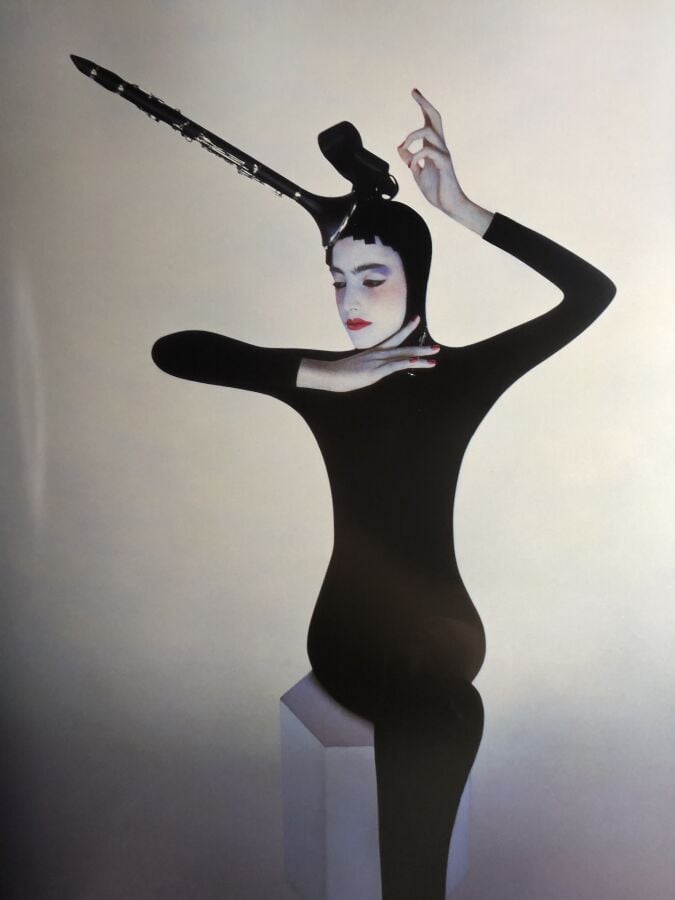 LUTENS ( Serge). - L'Esprit Serge Lutens. Édité à Paris chez Assouline en 2002.…