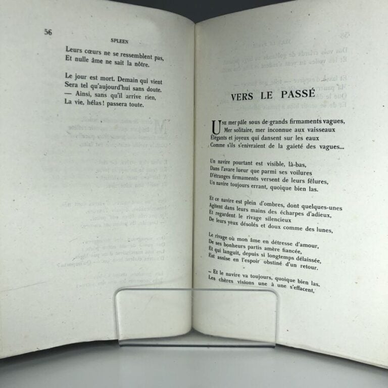 MERCIER (Louis). - Voix de la Terre et du temps. Édité à Lyon chez H. Lardanche…