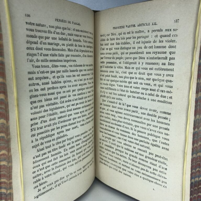 PERIER (Madame). - Pensées de Pascal. Édité à Paris chez Firmin Didot en 1887.…