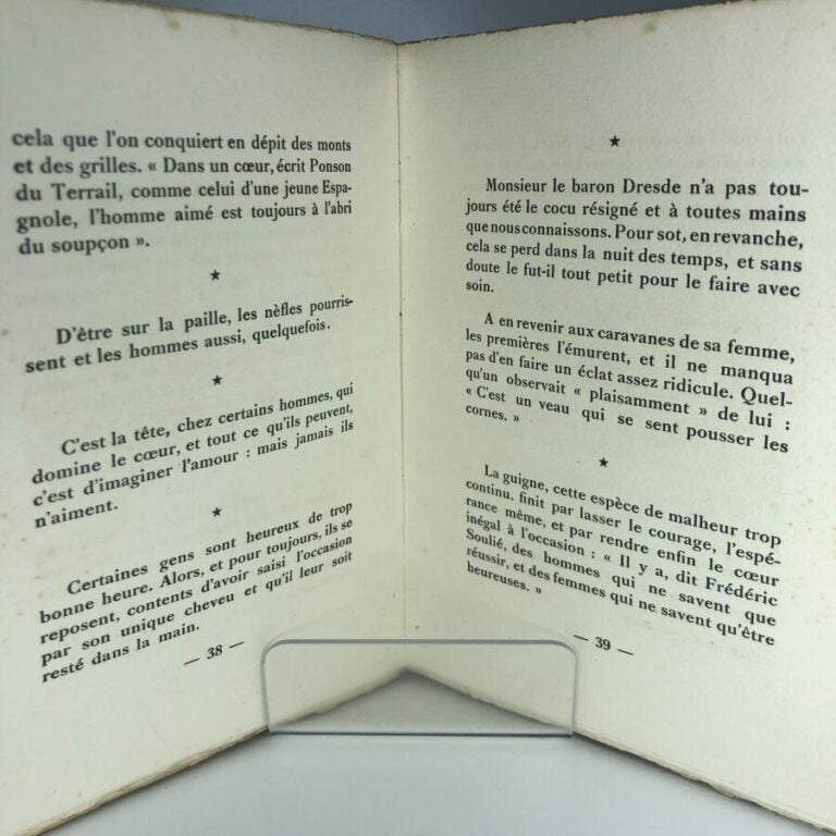 TOULET P-J. - Le carnet de M. du Paur. Édité à Paris chez La cité des livres en…