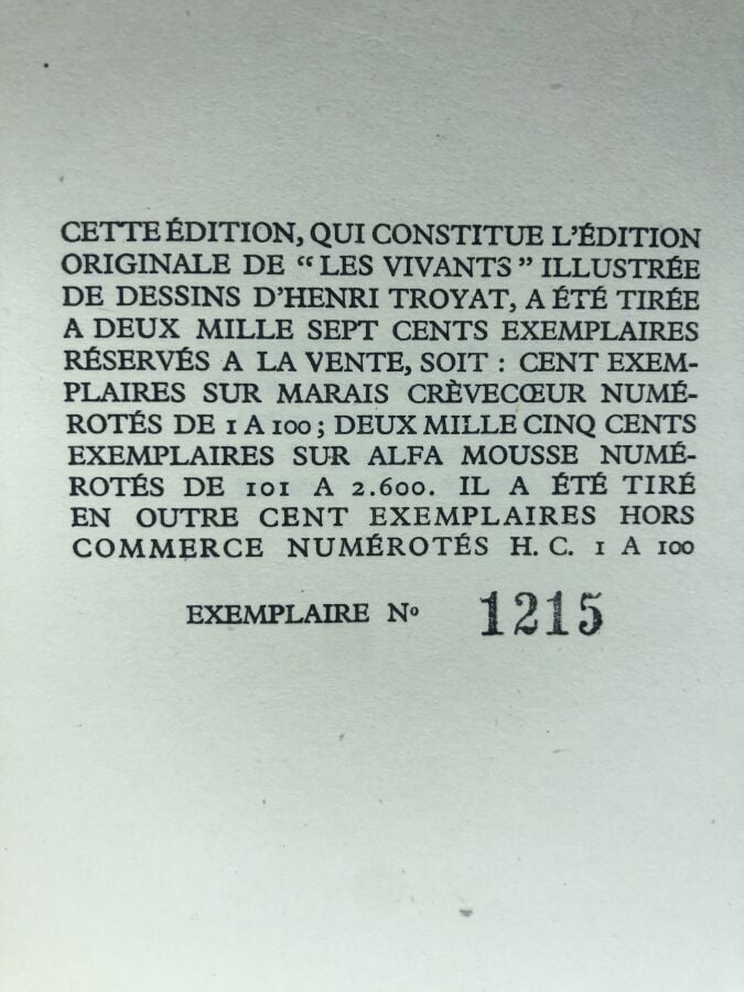 TROYAT (Henri). - Les vivants. Édité à Paris chez André Bonne en 1947. De forma…