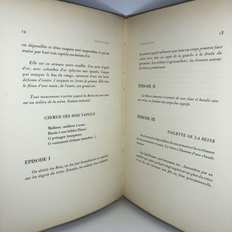 VALERY (Paul). - Sémiramis. Édité à Paris chez Gallimard en 1934. De format in-…