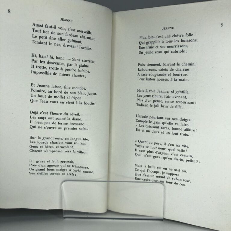 VICAIRE (Gabriel). - Emaux bressans. Édité à Lyon chez H. Lardanchet en 1919. D…
