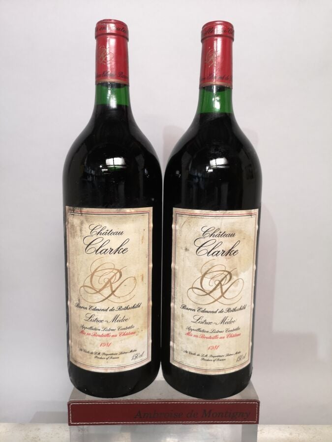 2 magnums Château CLARKE - Listrac Médoc 1981 Etiquettes tachées.