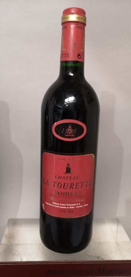 6 bouteilles Château LA TOURETTE - Pauillac 5 de 1995 et 1 de 1996 Etiquettes l…