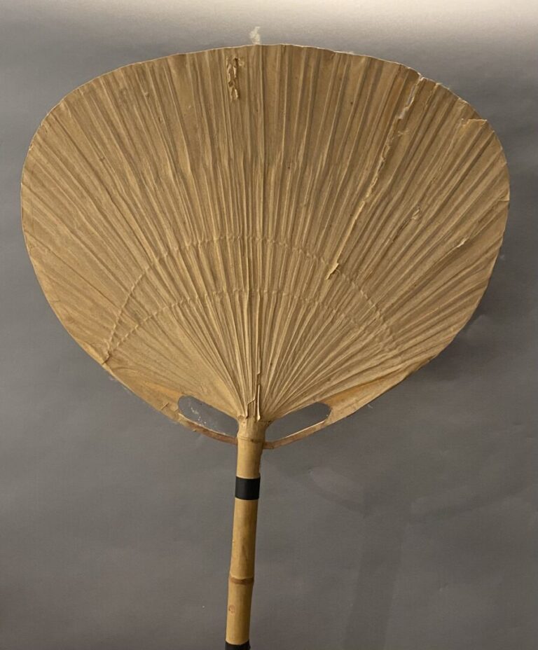 Ingo MAURER (né en 1932) - Applique modèle « Uchiwa » - Bambou, papier de riz -…