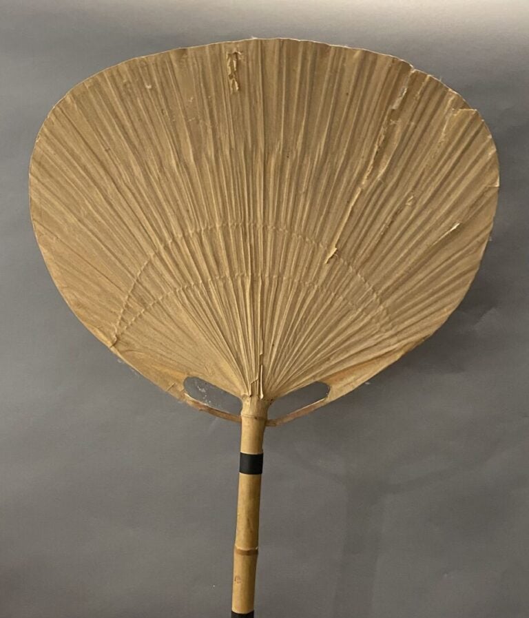 Ingo MAURER (né en 1932) - Applique modèle « Uchiwa » - Bambou, papier de riz -…