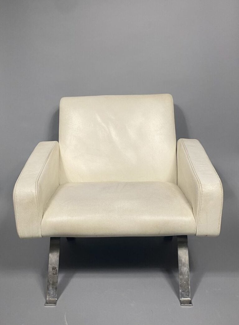 STEINER Paris - Joseph-André MOTTE (1925-2013) - Paire de fauteuils en cuir crè…