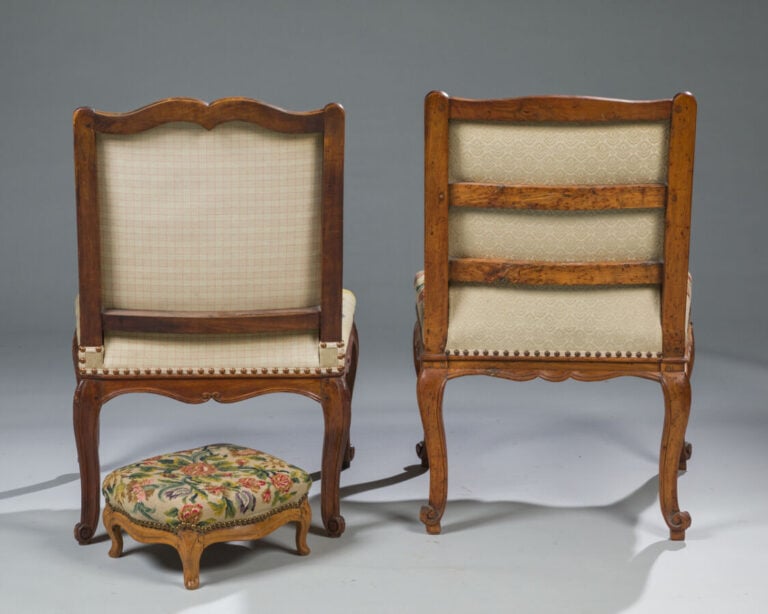 Chaise de musicien à dossier plat en - bois naturel. - XVIIIème/ début XIXème -…