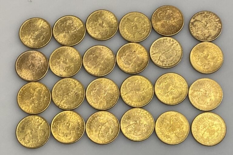 Ensemble de 24 pièces de 20 Dollars en or (900‰) "Liberty Head - Double Eagle"…