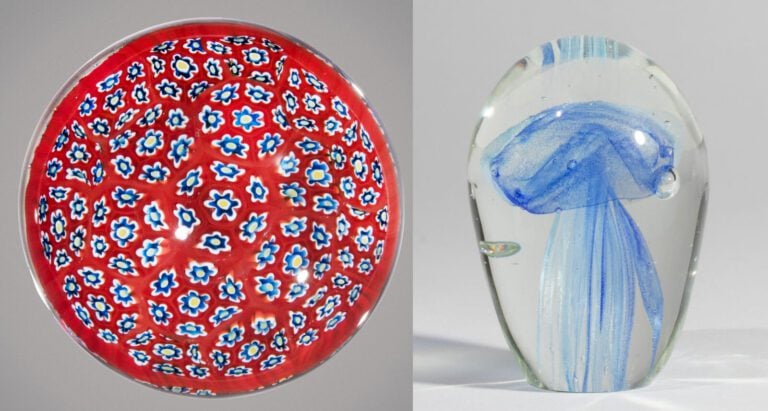Lot de deux presse-papiers : - 1/ Murano. Presse-papiers à motif de millefiori…